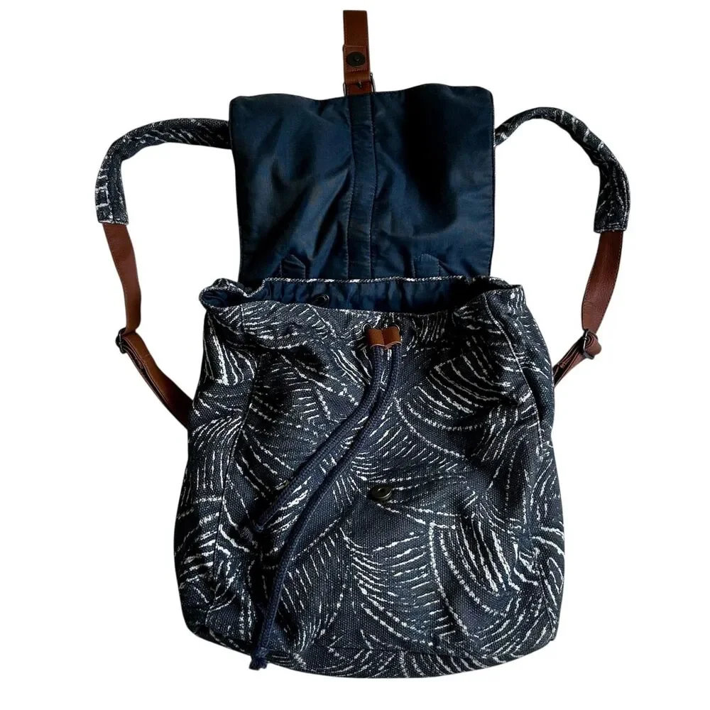 Lu & Elle Gray White & Dark Green Backpack with Brown Faux Leather Straps NWOT